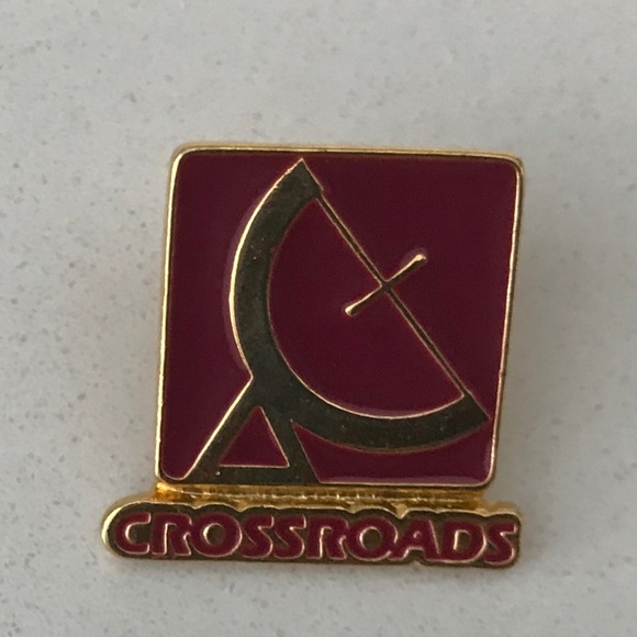 Crossroads Christian Ministry Lapel Hat Pin Vintage Red and Gold - Picture 2 of 3